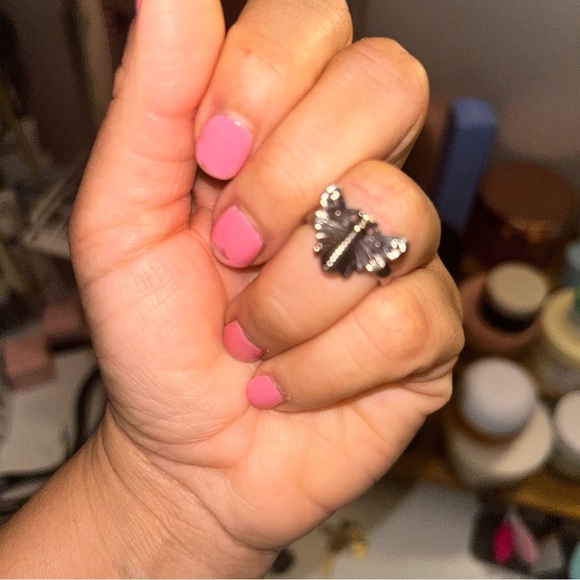Silver Butterfly Ring - Picture 4 of 4